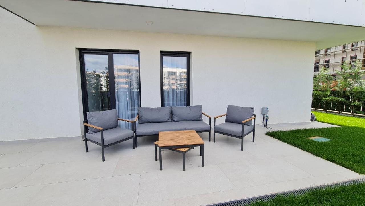 Sara Apartment Oradea Exterior foto
